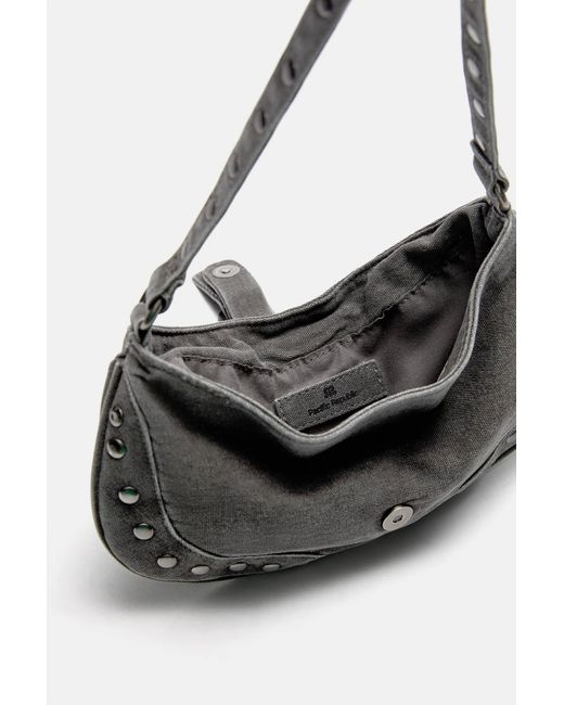 Pull&Bear White Schultertasche Aus Canvas Mit Nieten