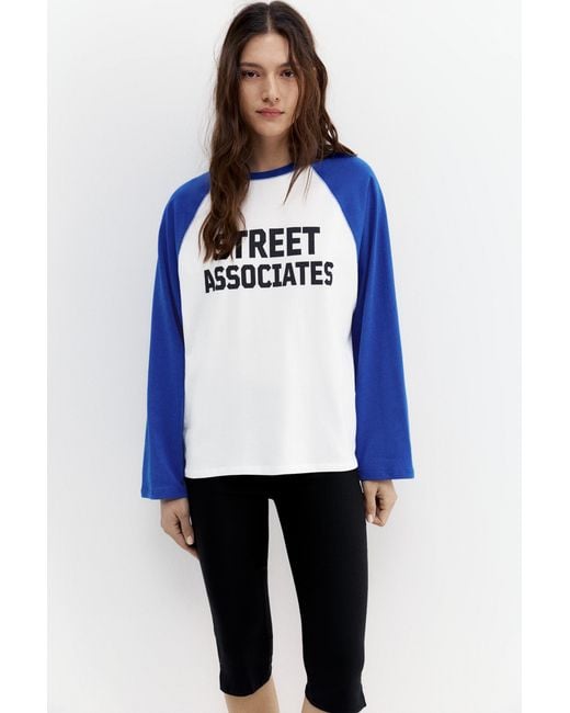 Pull&Bear Blue Long-Sleeve Raglan T-Shirt With Graphic