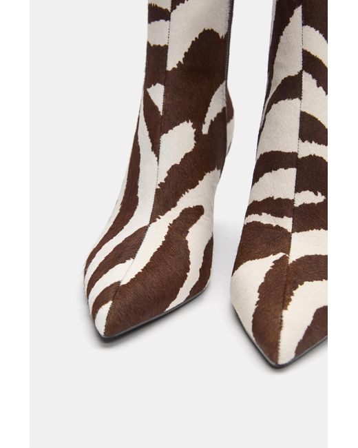 Pull&Bear White Cowhide Fur High-Heel Ankle Boots