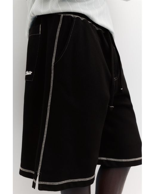 Pull&Bear Black Stwd Jogger Bermuda Shorts With Seams for men