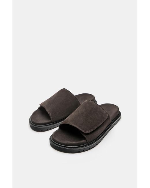 Pull&Bear Brown Flat Leather Sandals for men