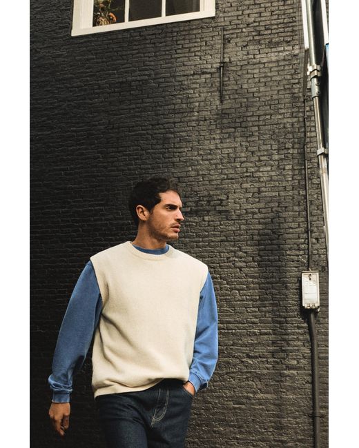 Pull&Bear Black Knit Vest for men
