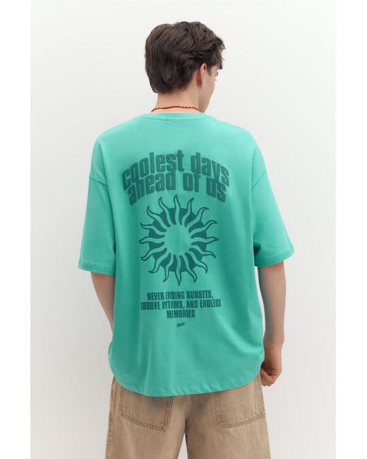 Pull&Bear Green Stwd Sun Graphic T-Shirt for men
