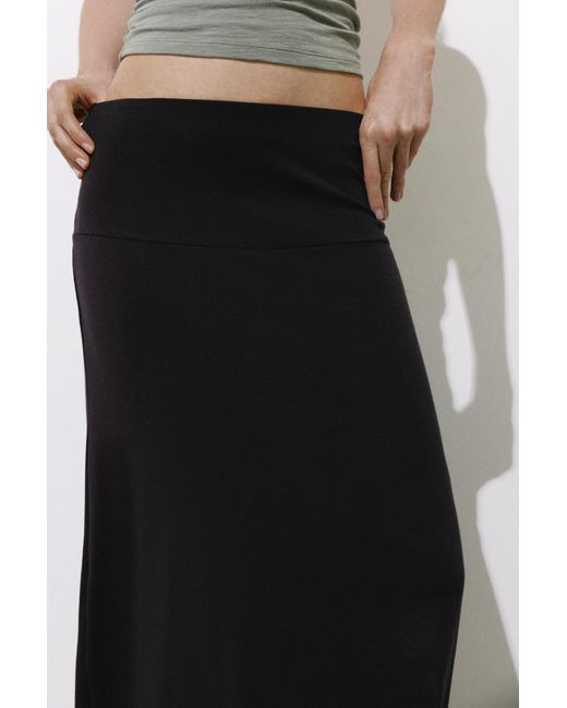 Pull&Bear Black Flared Midi Skirt