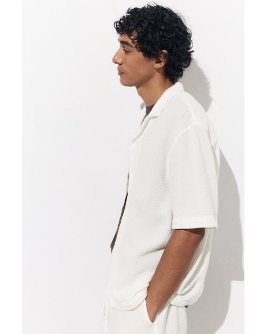 Pull&Bear White Short Sleeve Crepe Shirt for men