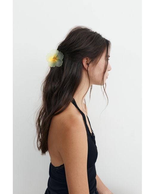 Fermacapelli A Fiore di Pull&Bear in Yellow