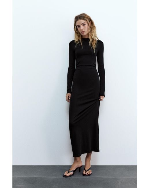 Pull&Bear Black Mock Neck Midi Dress
