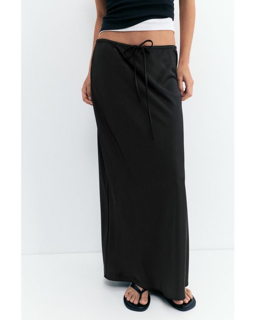 Pull&Bear Black Satin Midi Skirt