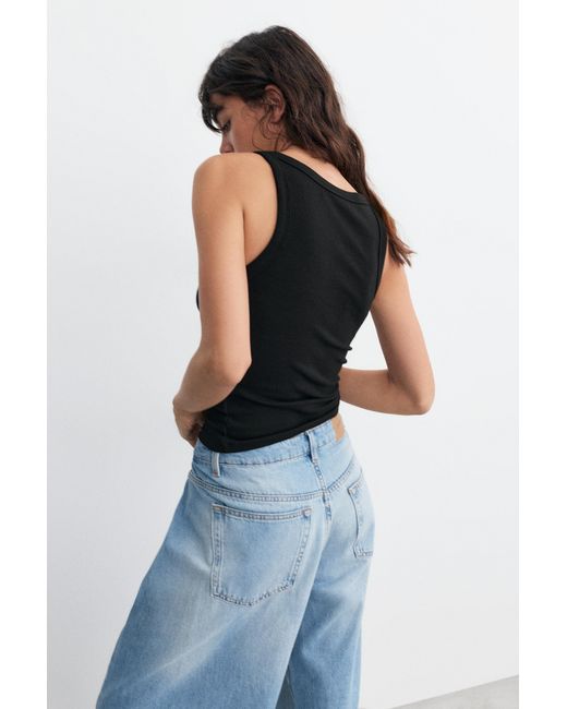 Pull&Bear Basic Tanktop in het Black