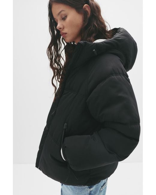 Pull&Bear Black Puffer Jacket With Hood