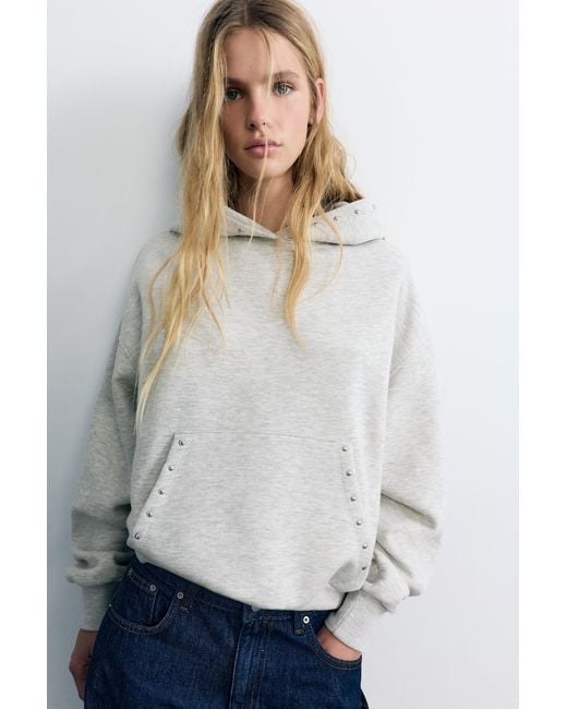 Pull&Bear Sweater Met Studs En Capuchon in het White