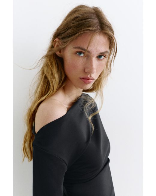 Pull&Bear Black Short Asymmetric Dress
