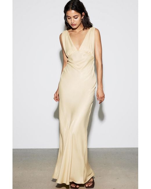 Pull&Bear Satin Midi Dress in White | Lyst UK