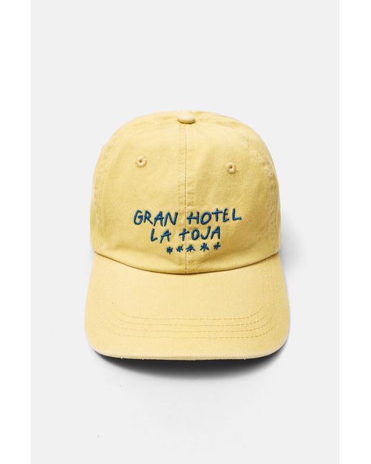 Cappello La Toja di Pull&Bear in Yellow