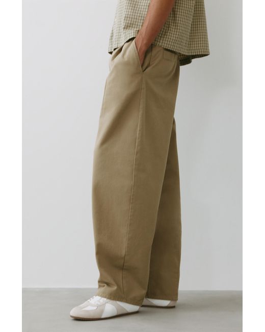 Pull&Bear Natural Baggy Darted Chinos for men