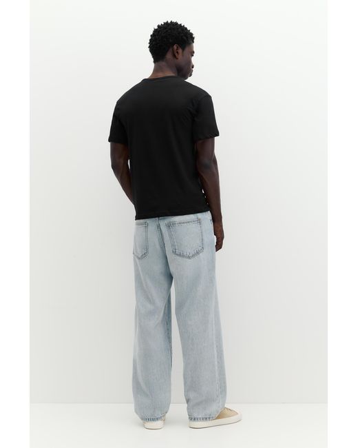 Pull&Bear Black Slim Fit Basic T-Shirt for men