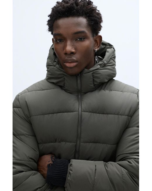Pull&Bear Black Lightweight Puffer Jacket With Hood for men