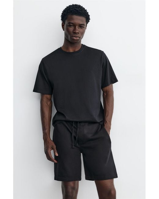 Pull&Bear Blue Pack Of Bermuda Jogger Shorts And T-Shirt for men