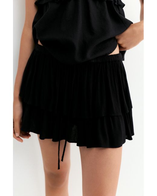 Pull&Bear Black Ruffled Skort