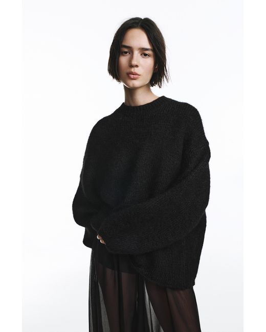 Pull&Bear Black Oversize Sweater