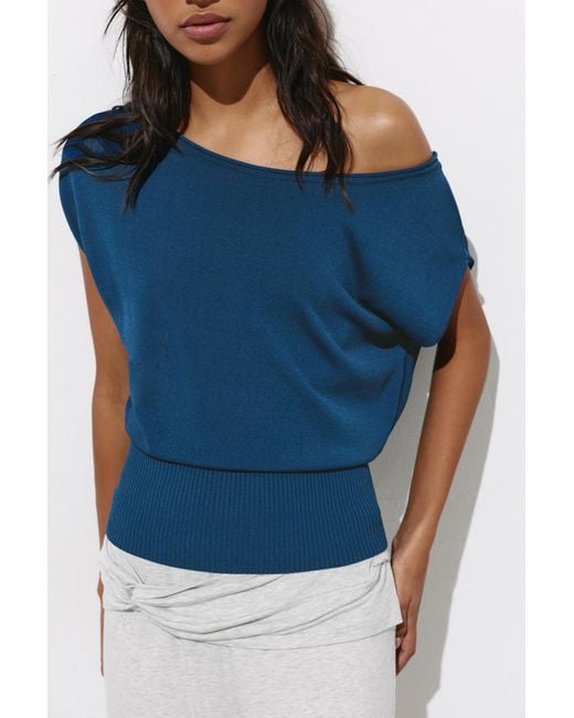 Pull&Bear Blue Short Sleeve Asymmetric Knit Top