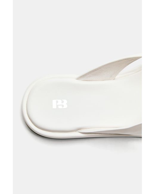 Pull&Bear White Flache Riemchensandalen