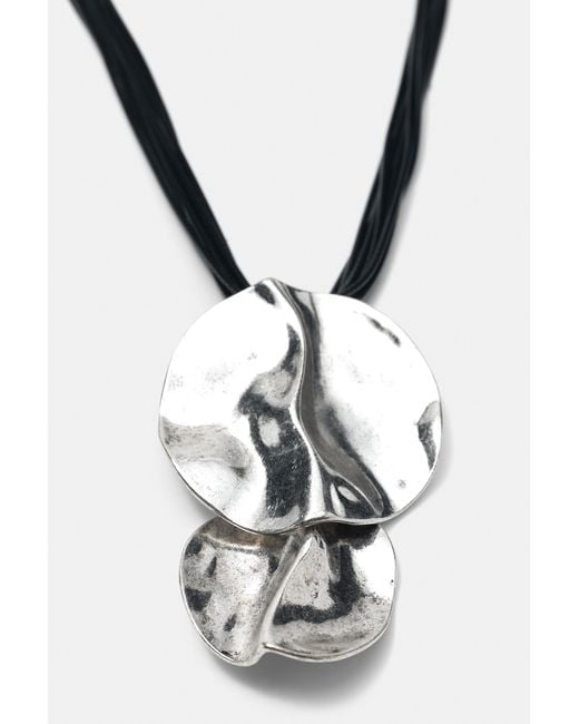 Collier Pièces Rondes Cascade Pull&Bear en coloris White