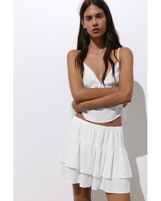 Pull&Bear White Ruffled Mini Skirt With Linen