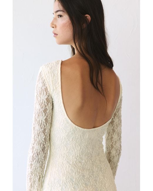 Pull&Bear Natural Kurzes Spitzenkleid Mit Langen Ärmeln