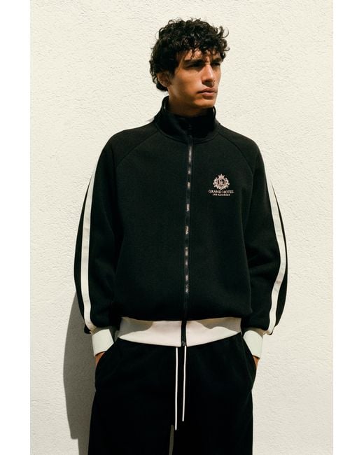 Pull&Bear Black Paneled High-Neck Jacket for men