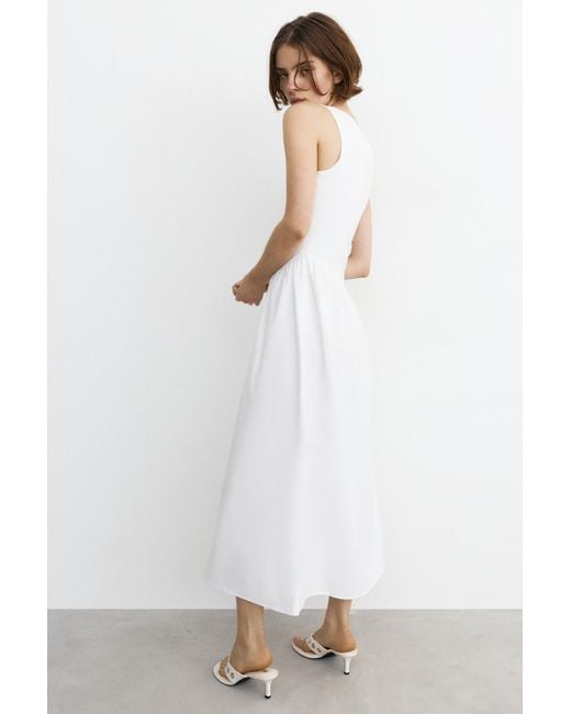 Vestito Midi di Pull&Bear in White