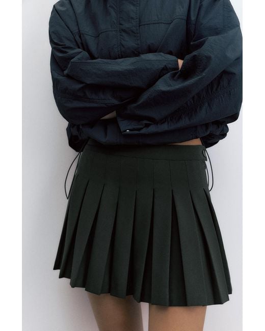 Pull&Bear Black Pleated Mini Skirt