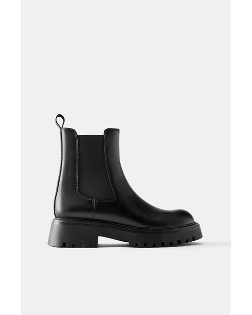 Pull&Bear Black Flat Chelsea Ankle Boots