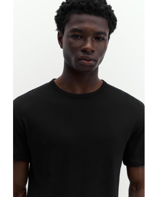 Pull&Bear Black Slim Fit Basic T-Shirt for men