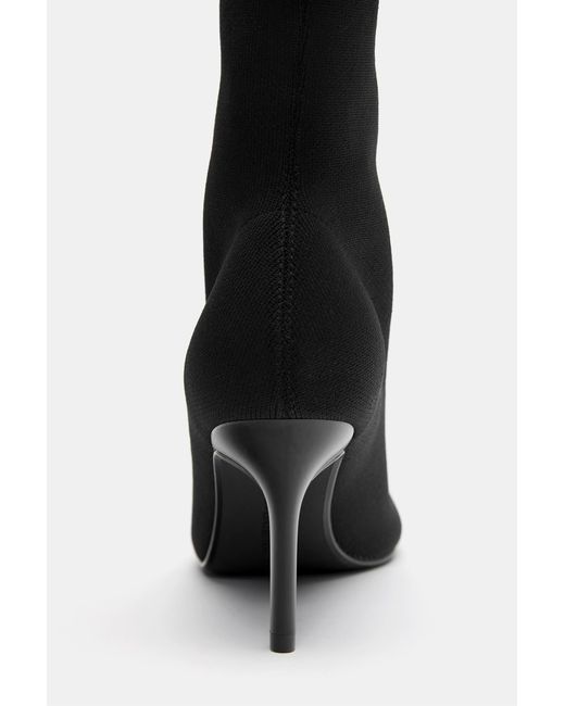 Pull&Bear Stretch Enkellaarsjes Met Hak in het Black