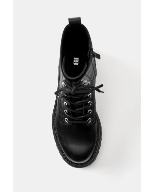 Pull&Bear Black Flache Schnürstiefeletten