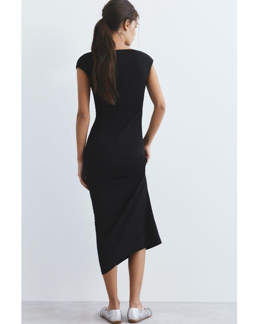 Pull&Bear Black Short Sleeve Midi Dress