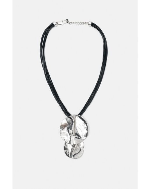 Collier Pièces Rondes Cascade Pull&Bear en coloris White
