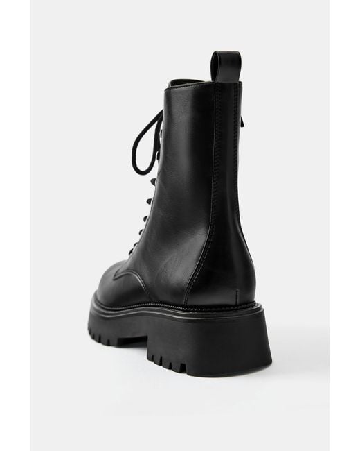 Pull&Bear Black Flache Schnürstiefeletten