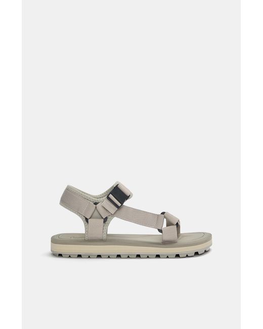Pull&Bear White Strappy Sandals for men