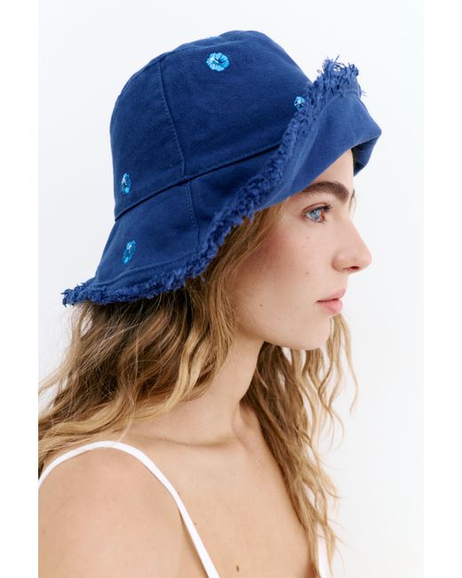 Pull&Bear Blue Bucket Hat Mit Hibiskusblüten