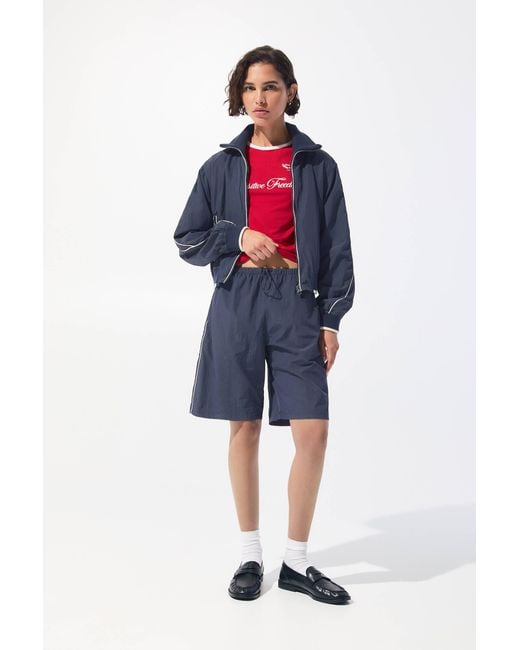 Pull&Bear Red Jogger-Bermudashorts Mit Seitenstreifen