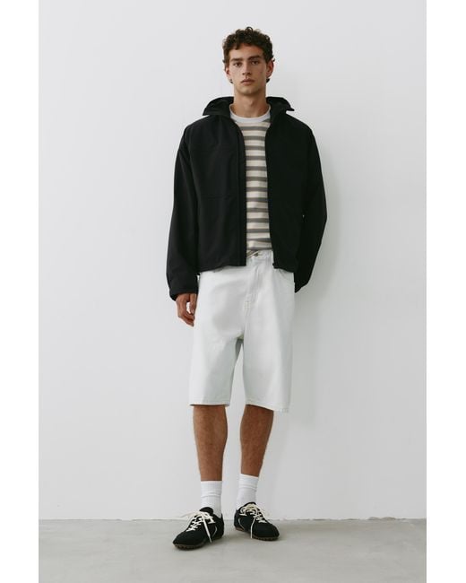 Pull&Bear Black Lightweight Hooded Raincoat for men