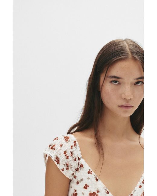 Pull&Bear Multicolor Kurzes Blumenkleid Mit Textur