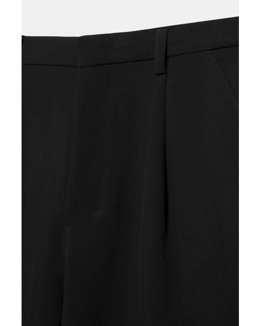 Pull&Bear Black Smart Bermuda Shorts With Pleats for men