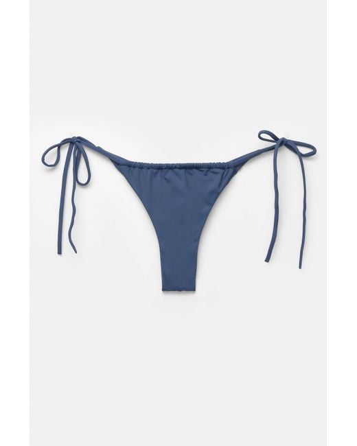 Bas De Bikini String Froncé Pull&Bear en coloris Black