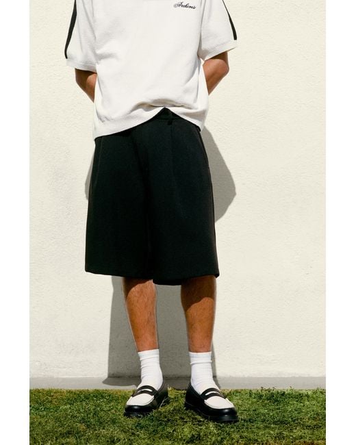 Pull&Bear Black Smart Bermuda Shorts With Pleats for men