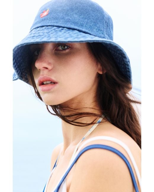 Pull&Bear Blue Embroidered Denim Bucket Hat