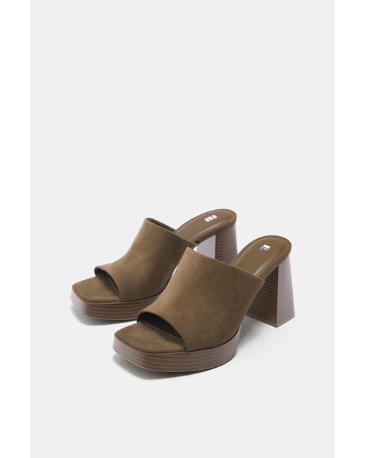 Pull&Bear Brown Clogs Mit Absatz