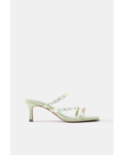 Pull&Bear White Mules Mit Perlenbesatz